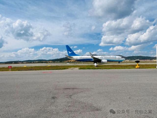 厦门航空：业绩下滑 前九个月比去年少了2.6个亿元的利润 第1张
